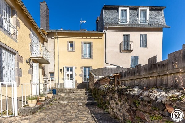 Exterior - Chez Berthe - MUROL - Gîte (MUROL)