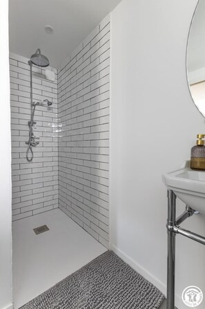 Dusche