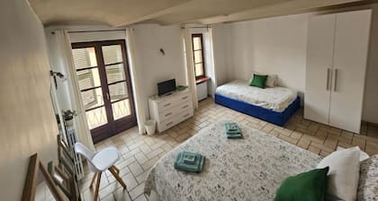 B&B La Rugiada. A 20th century residence immersed in the greenery of Monferrato.