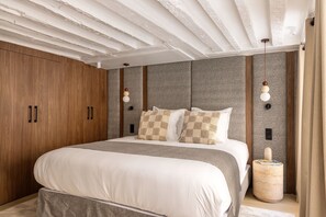 2 Schlafzimmer, Schreibtisch, Bügeleisen/Bügelbrett, kostenloses WLAN