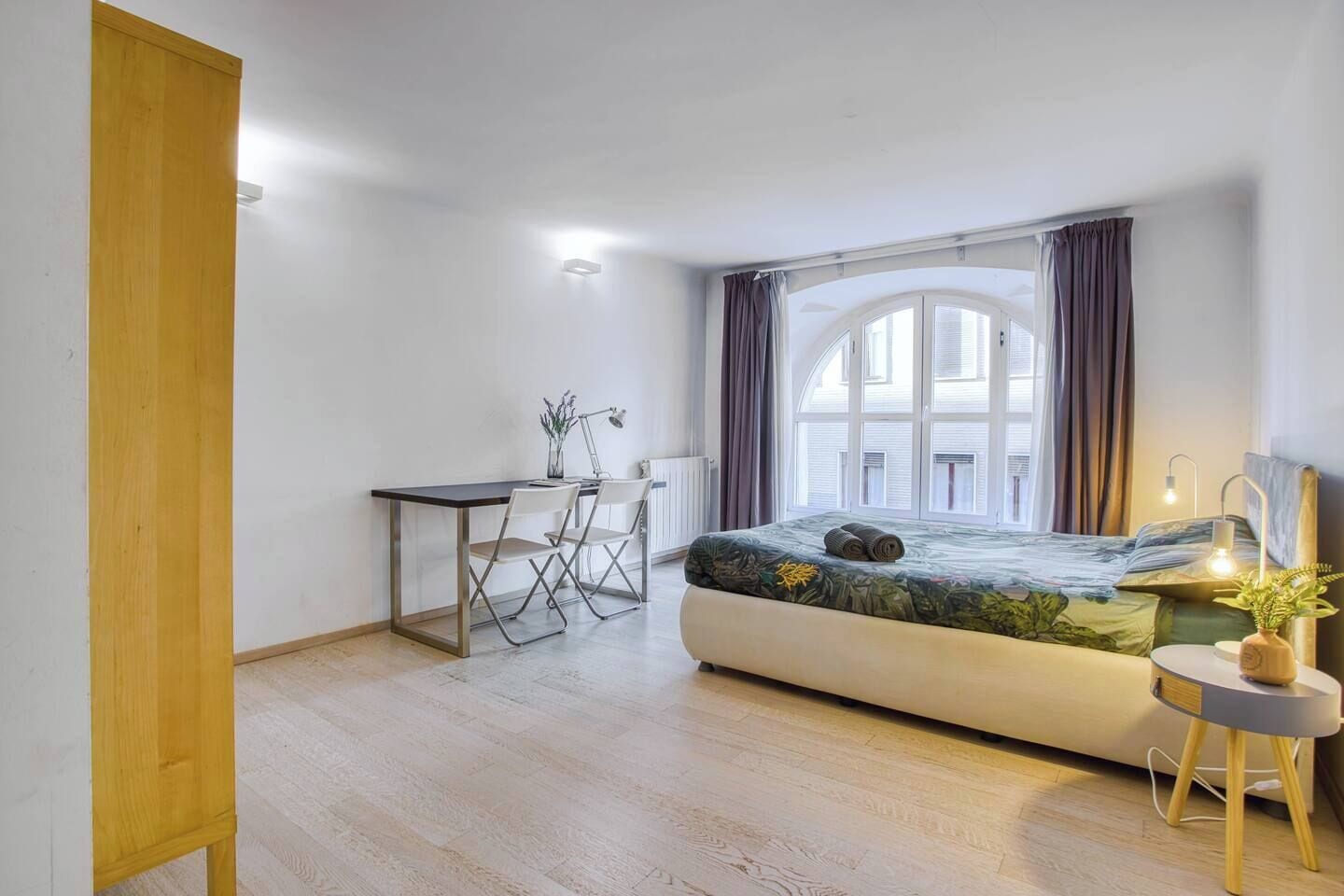 2 soverom, strykejern/-brett, wi-fi og sengetøy