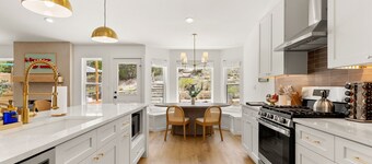 Cowboy Ridge - Luxe & Serene Gem: Heated Pool - Games - Fire Pits - Sleeps 12
