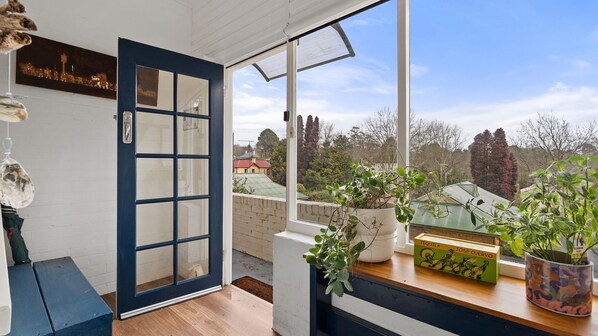 Interior - Mountain Escape in Katoomba (Katoomba)