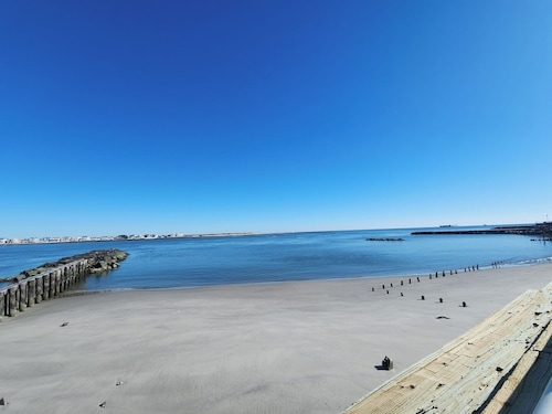 Harbor Grace-The Perfect AC Boardwalk/Beach Escape