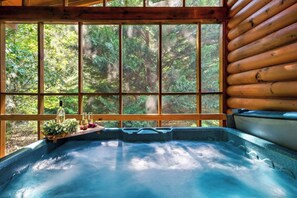 Interior - Soak in the Hot Tub, Read Fireside, Roast Marshmallows & Play Arcade Games - Beyond the Pines (Sevierville)