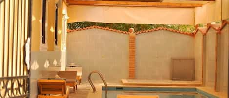 Indoor pool, outdoor pool