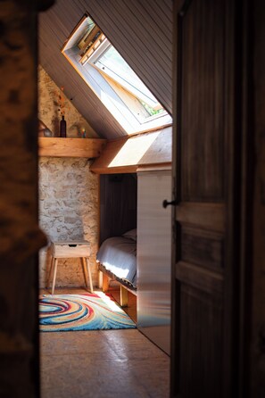 2 chambres, fer et planche à repasser, Wi-Fi gratuit, draps fournis
