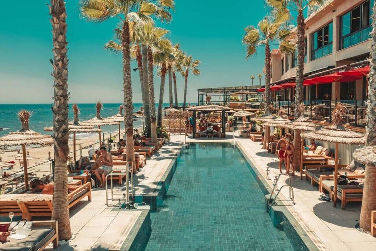 Alberca al aire libre 