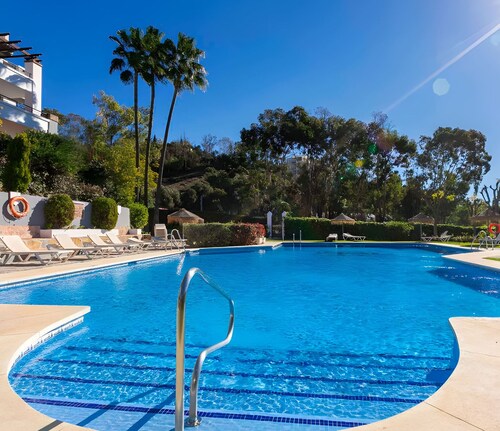 El Lago | Pool - terrace - golf