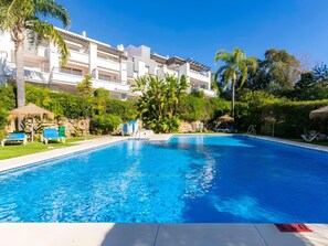 Pool - El Lago | Pool - Terrace - Golf (Benahavís)