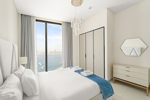 2 chambres, fer et planche à repasser, Wi-Fi gratuit, draps fournis