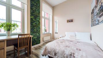 4 chambres, fer et planche à repasser, Wi-Fi, draps fournis