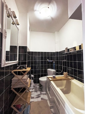Hair dryer, towels