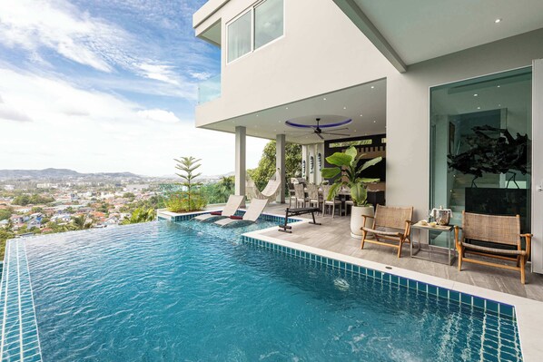 Pool - Seaview three bedroom villa in Bangtao beach area (Talang)