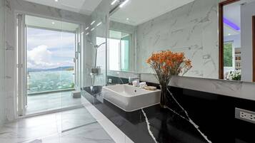 Shower, free toiletries, hair dryer, towels