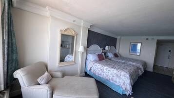 免费 WiFi、床单