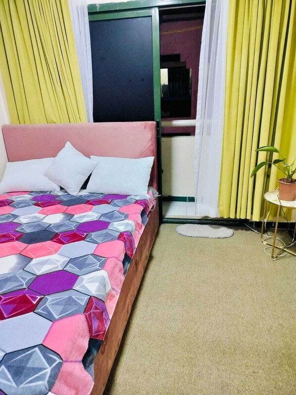 1 bedroom, WiFi, bed sheets