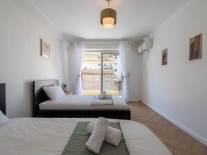 2 chambres, fer et planche Ă repasser, Wi-Fi, draps fournis