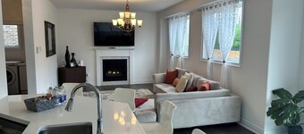 The Angus Nest: Master Suite with Jacuzzi, fireplace —perfect for a retreat.