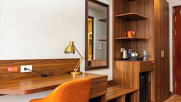 Doppel- oder Zweibettzimmer, Balkon, Stadtblick