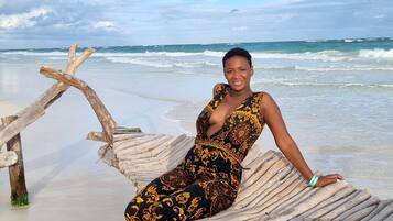 Sun loungers, beach towels