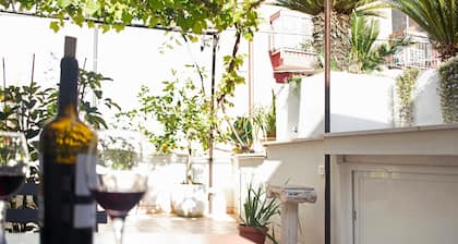 Apartment 'Unità Due' with Shared Terrace, Wi-Fi, and Air Conditioning