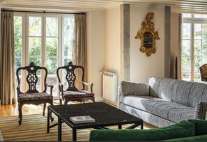 Living area - Villa Azzurra Cascais Capacity 10 + 6 (Cascais)