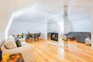 Living area - Villa Azzurra Cascais Capacity 10 + 6 (Cascais)