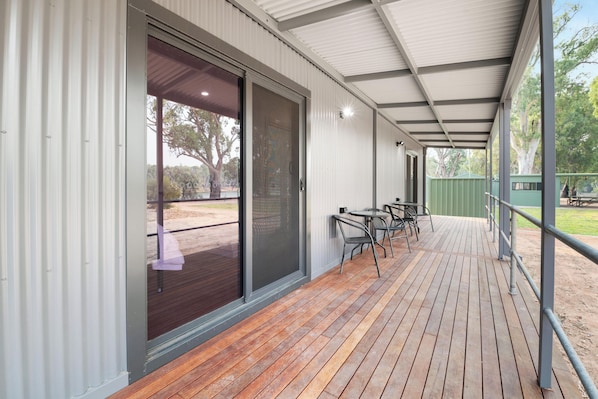 Terrace/patio - Eco Friendly Murray River Accommodation, Rufus River (Rufus)