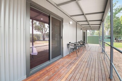 Eco Friendly Murray River Accommodation, Rufus River