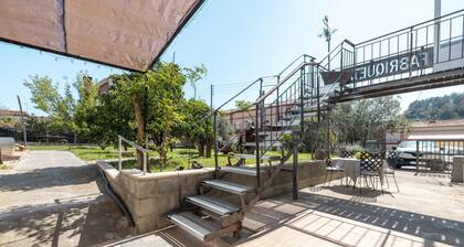 Apartment 'La Fabriqueta Loft' with Mountain View, Wi-Fi and Air Conditioning