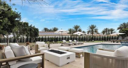Large Estate 6bdr- all en suites/Pickleball/Volley+BasketBall/Putting/Pingpong