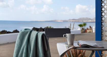 Vacation Home 'Los Morros' with Sea View, Private Terrace and Wi-Fi