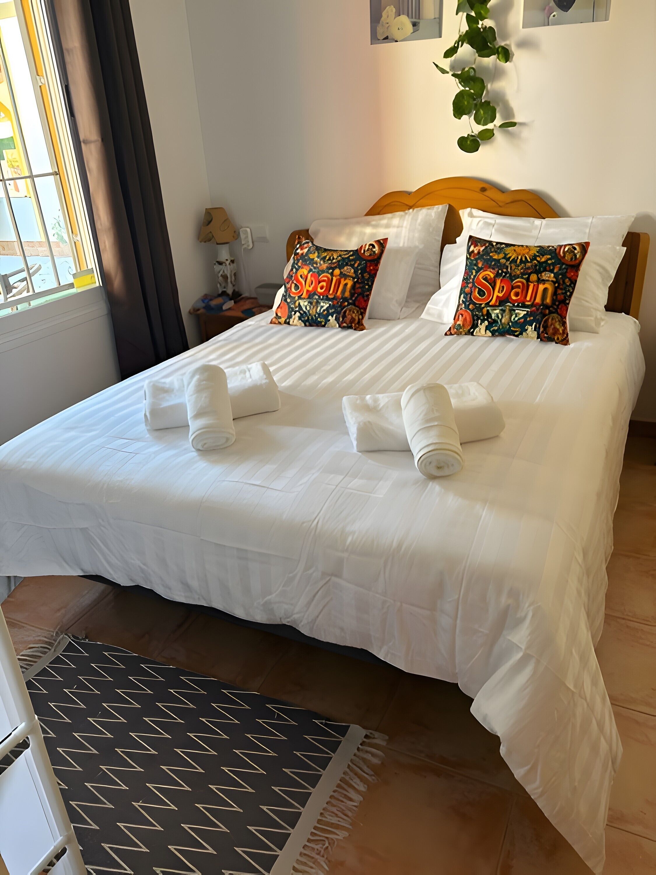 1 soverom, strykejern/-brett, wi-fi (inkludert) og sengetøy