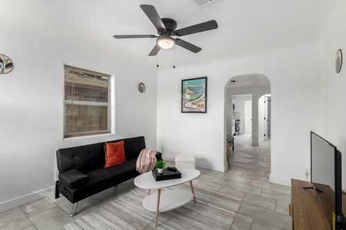 Tranquil studio with AC in charming Mesa