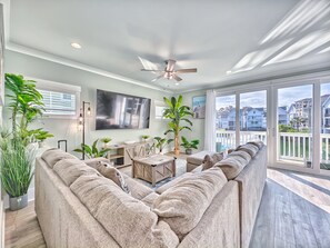 Smart TV, tenis de mesa, oficina y monitor de computadora 