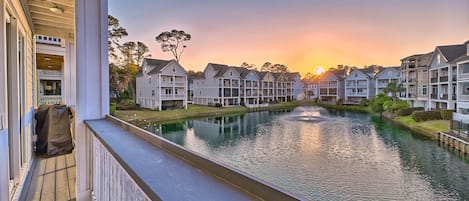 المنطقة المحيطة بالمنشأة