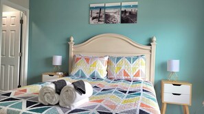 4 chambres, fer et planche à repasser, Wi-Fi, literie fournie