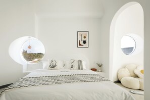 Deluxe Double Room, Courtyard View