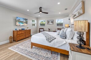 4 bedrooms, desk, iron/ironing board, free WiFi