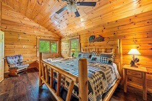 2 bedrooms, iron/ironing board, travel crib, free WiFi