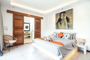 4 bedrooms, iron/ironing board, Internet, bed sheets - Exclusive Villa with Breathtaking Views, Bali Villa 2198 (Bali)