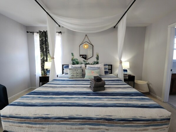3 bedrooms, iron/ironing board, WiFi