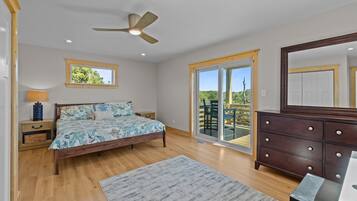 4 dormitoris, planxa i posts de planxar, wifi gratuïta i roba de llit