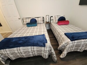 2 Schlafzimmer, Bügeleisen/Bügelbrett, WLAN, Bettwäsche