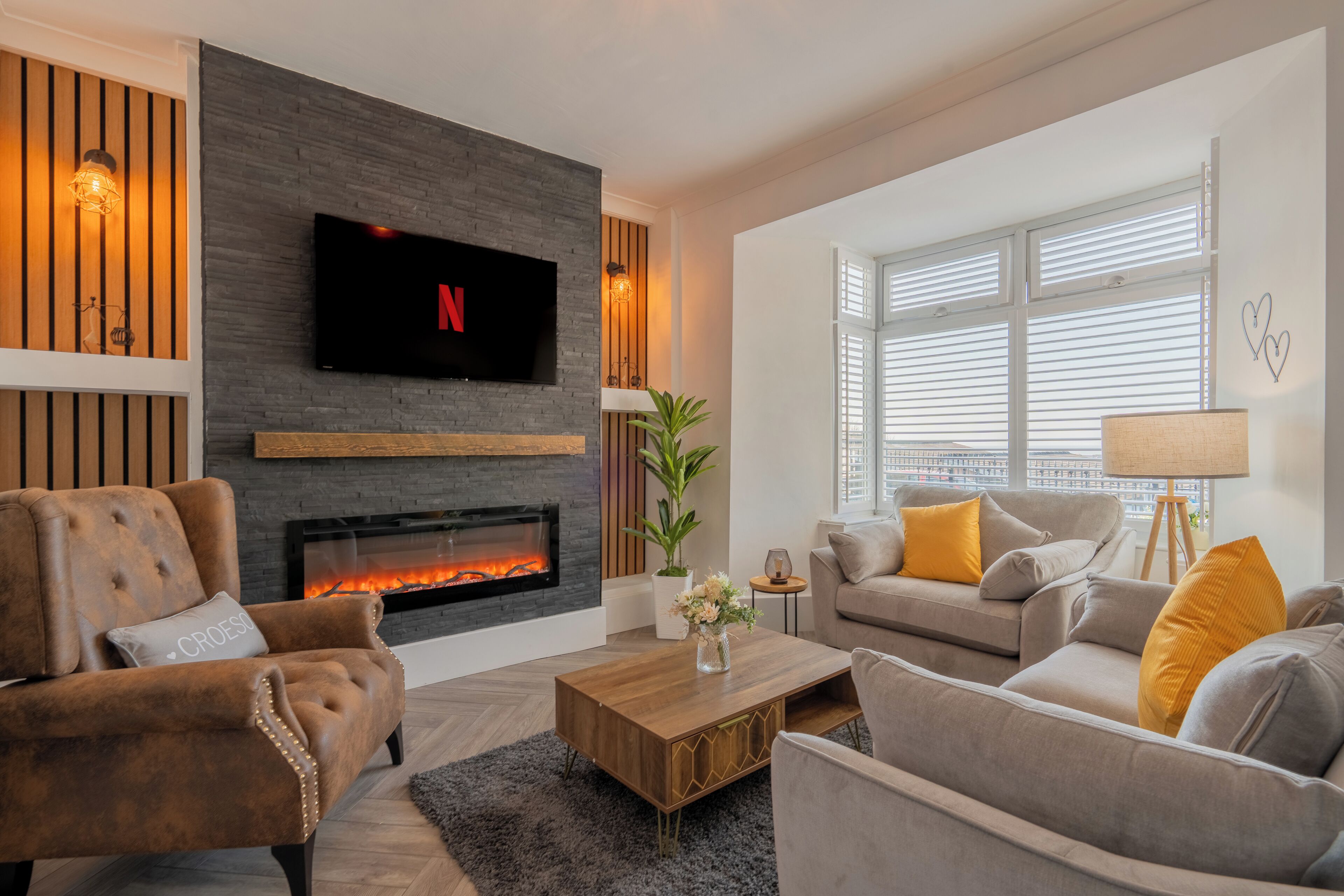 Luxury Suite | Living area