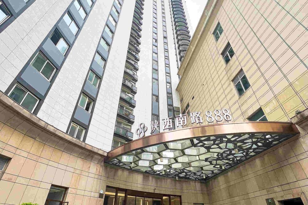 Tyms APT Hengshan RD Near IAPM K11 Line9