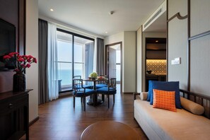 Vila família, 3 quartos, piscina particular | Cofres nos quartos, Wi-Fi de cortesia, roupa de cama