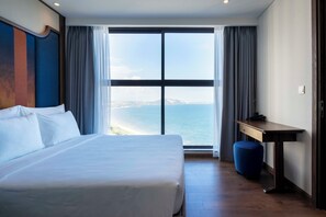 Vila família, 3 quartos, piscina particular | Cofres nos quartos, Wi-Fi de cortesia, roupa de cama