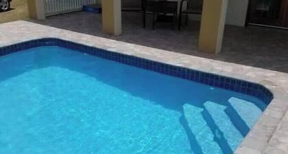 Luxury Villa, Cades Bay, Nevis - Villa Tranquil